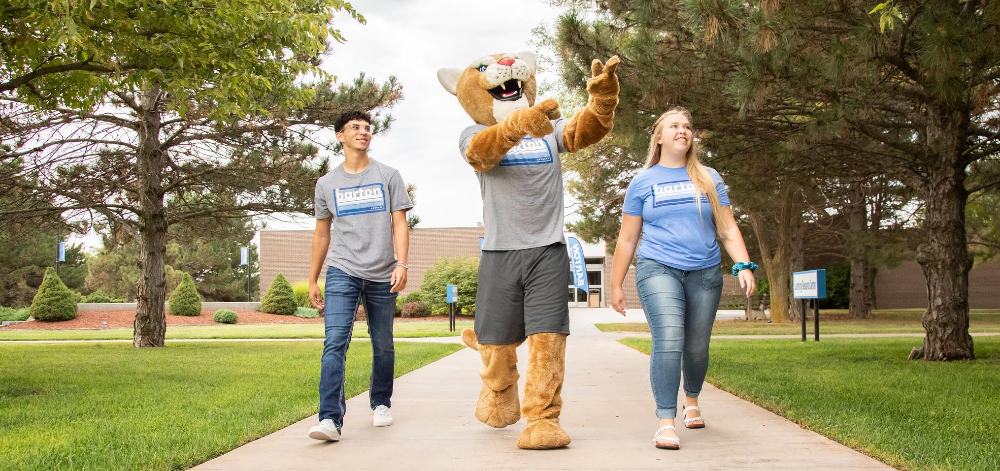 Bart gives a campus tour